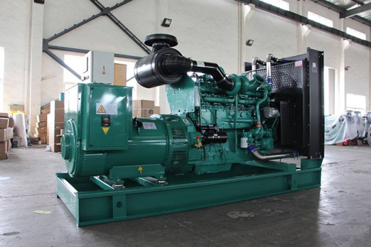 桂林320kw康明斯柴油发电车出租组图片 桂林320kw康明斯柴油发电车出租组图片